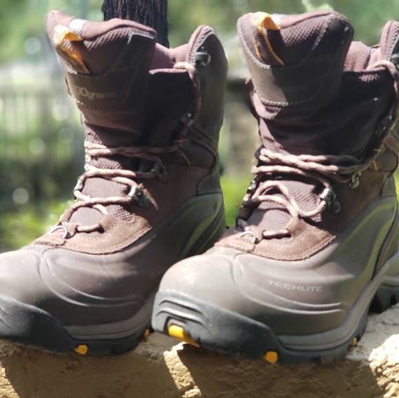 Hiking boots - Picture 4 of 4